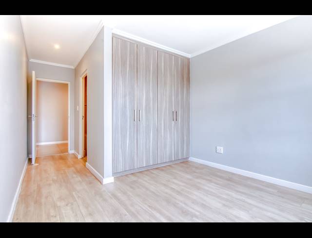 2 BEDROOM APARTMENT RENTED IN MORNINGSIDE